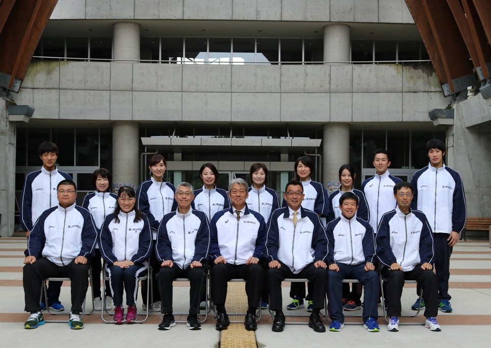 富山県西部体育センター