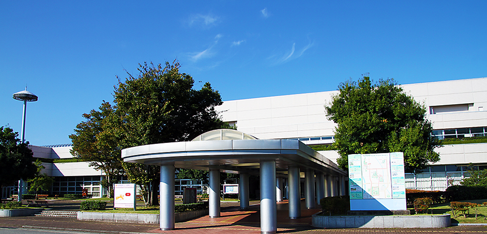 富山県総合体育センター
