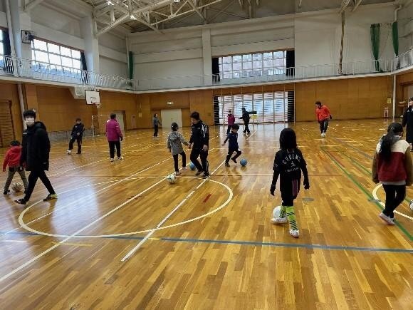 にこにこスポーツ広場 「 ウォー キングフットボール」開催2.jpg