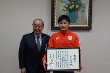 第９回アジア冬季競技会スキー競技クロスカントリー１５kmフリー優勝山下陽暉選手の知事表敬及び特別表彰
